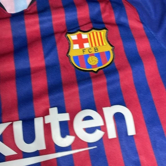 Nike Barcelona jersey de La Liga brand new never wear size medium